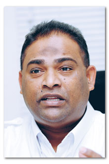 dato_azeez2.jpg